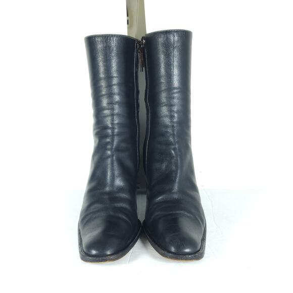 Gucci Women's US7-7,5C EU38 Black Leather Side Zipper Heeld Square Toe Boots - Picture 3 of 16